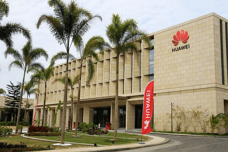 Huawei promove iniciativa para formar especialistas em TIC