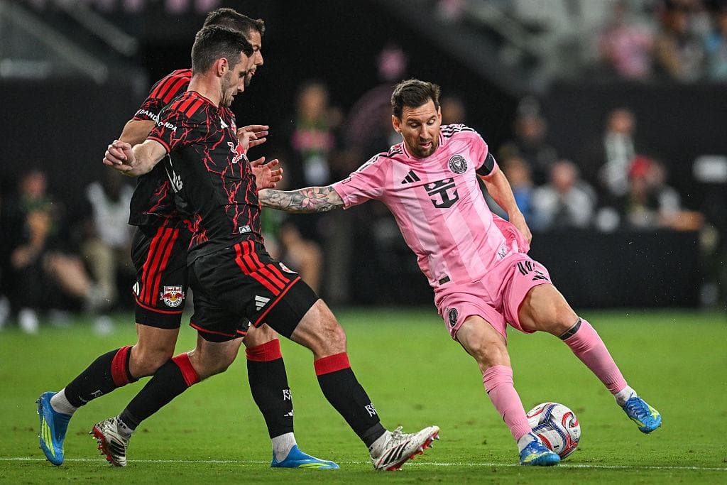 Messi volta a campo após poker histórico e tenta embalar Inter Miami contra Atlanta
