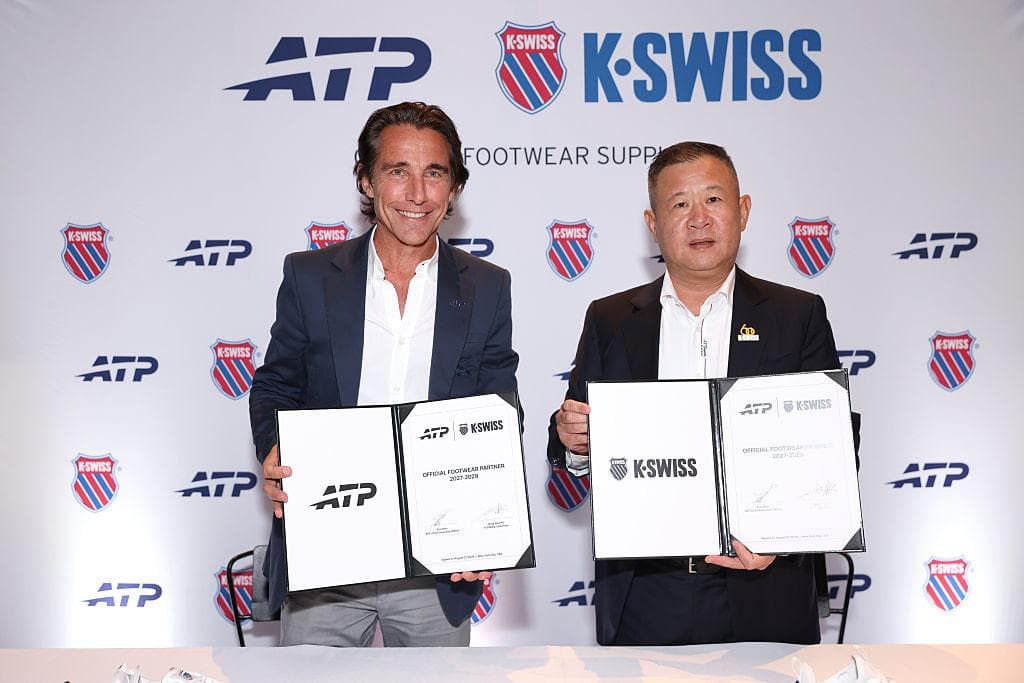 K-Swiss e ATP assinam parceria que vai equipar árbitros, fisioterapeutas e oficiais nos torneios