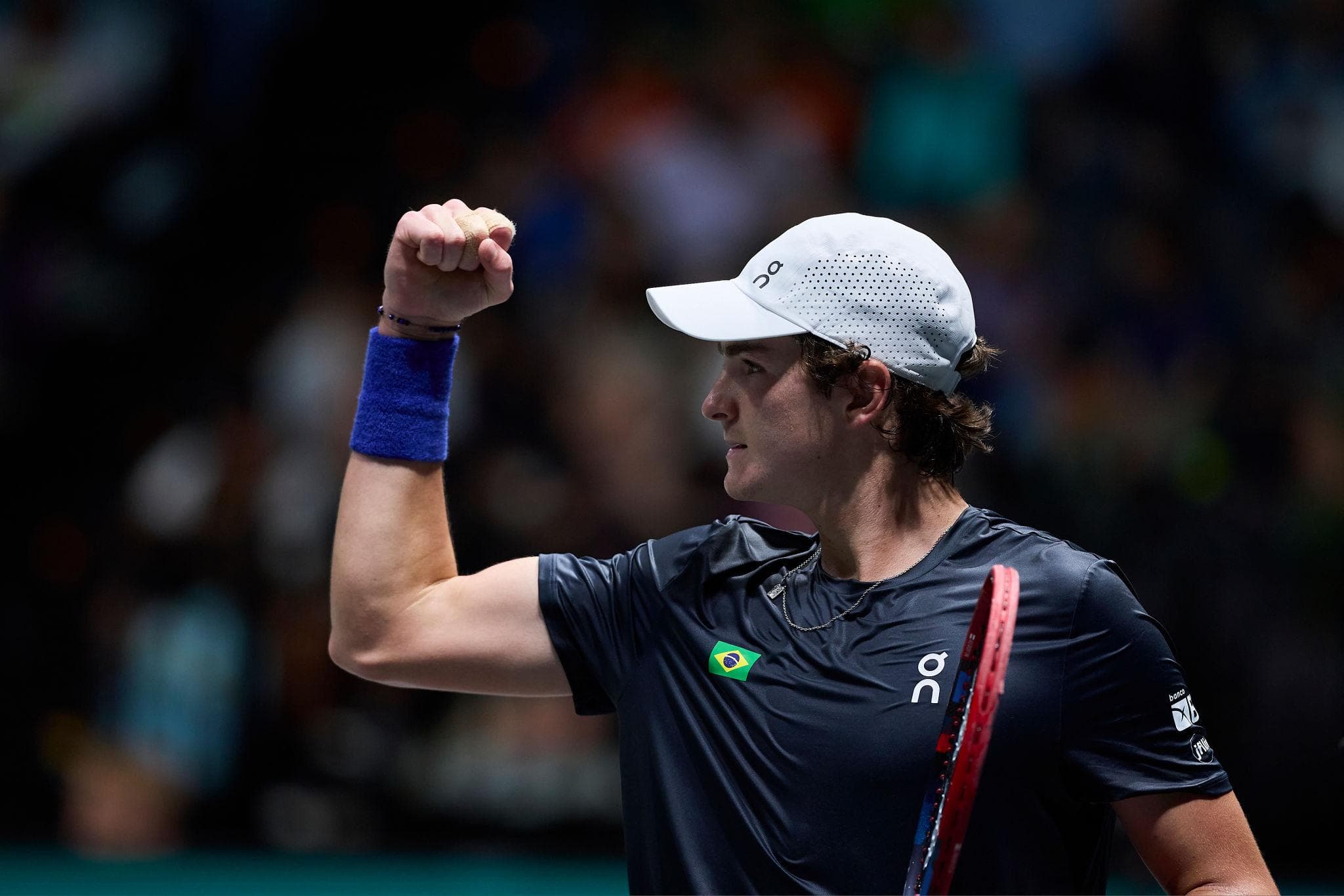 João Fonseca regressa após lesão e Davis Cup coloca-o frente a Wawrinka na despedida do suíço