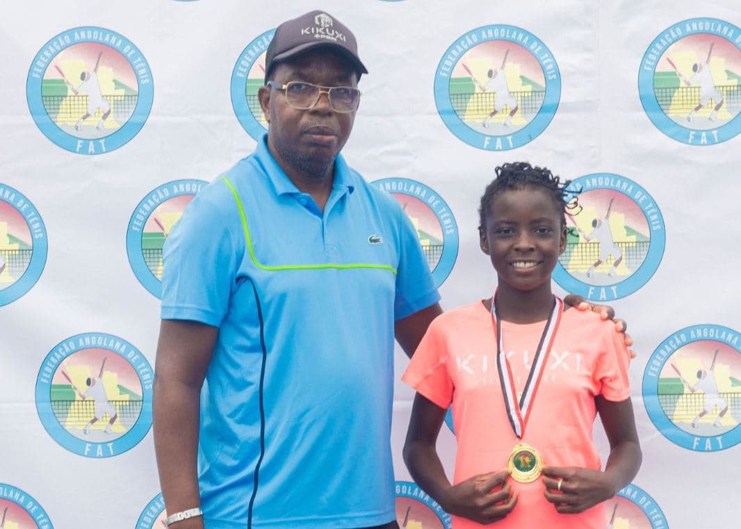 Tatiana André conquista Circuito FAT Sub-12 sem perder sets