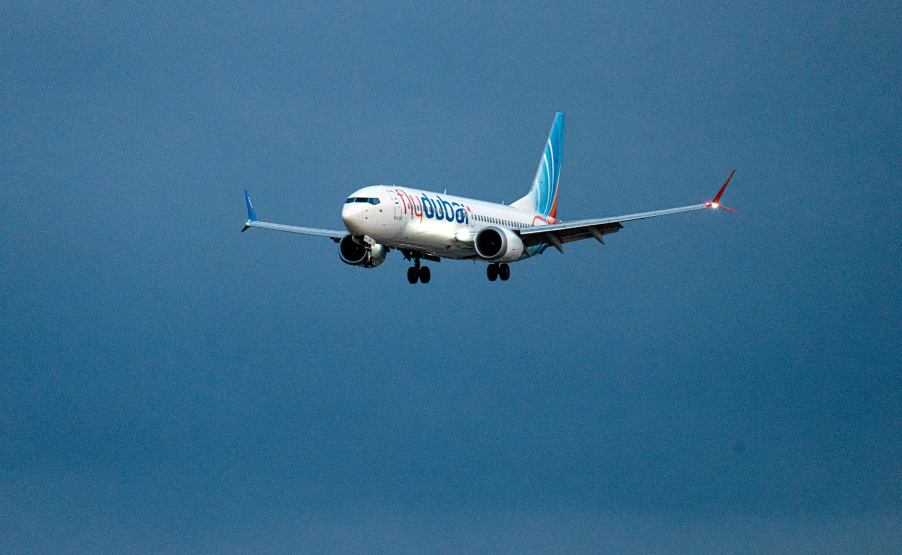 Copiloto esfaqueou comandante em voo para Tel Aviv, diz Israel; avião aterra na Arábia Saudita