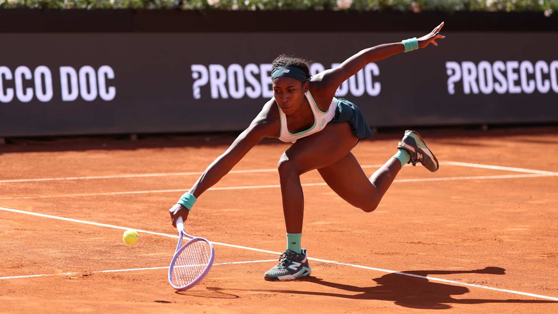 Coco Gauff questiona sistema de pontuação do ténis: “Porque é 40 e não 45?”