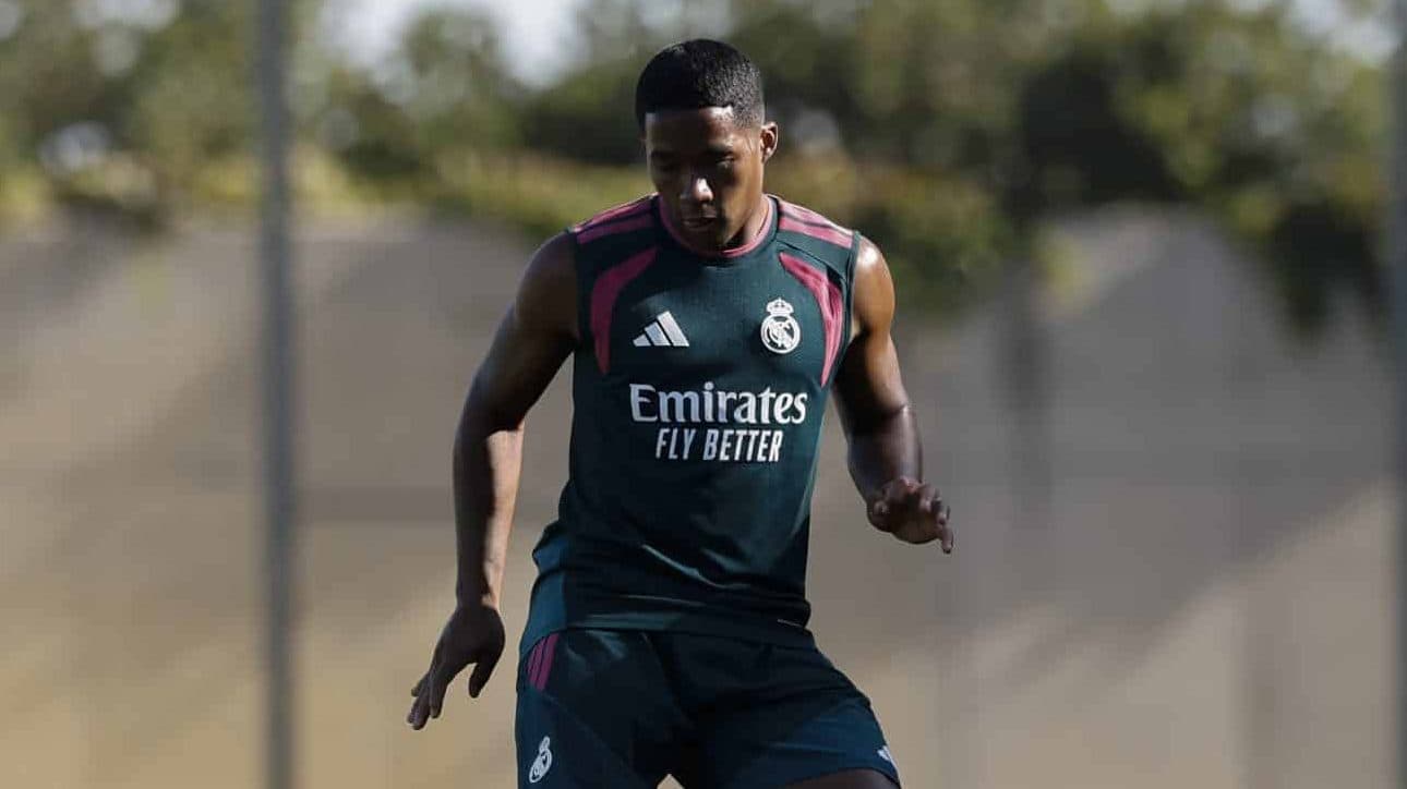 Endrick continua lesionado e desfalca Real Madrid diante do Málaga