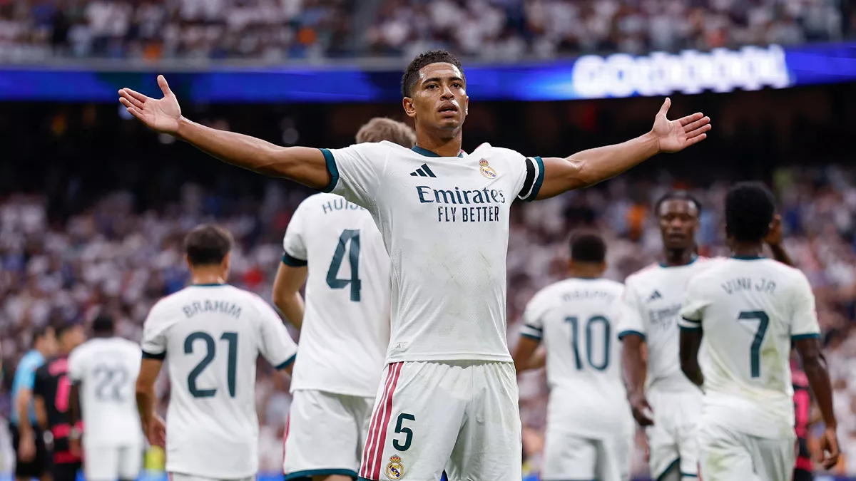 Real Madrid goleia Málaga e mantém arranque perfeito na LaLiga